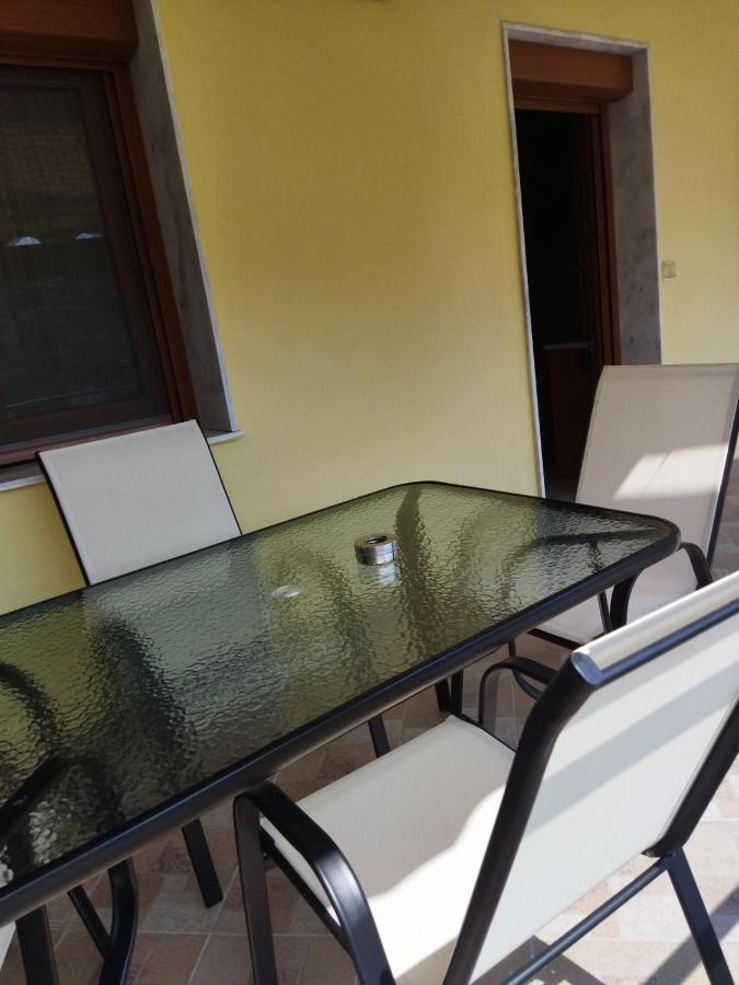 Babis Apartment Kavala Habitación foto